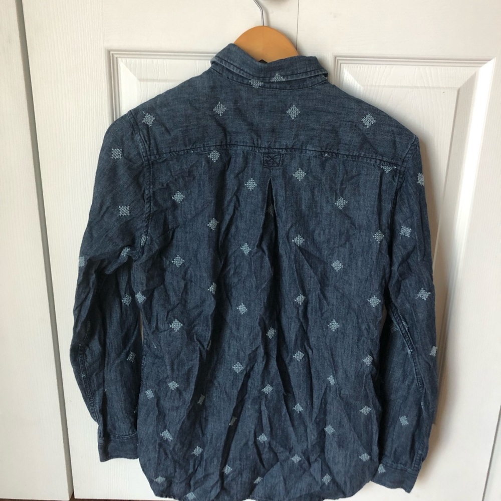 american eagle button down - Picture 3 of 3